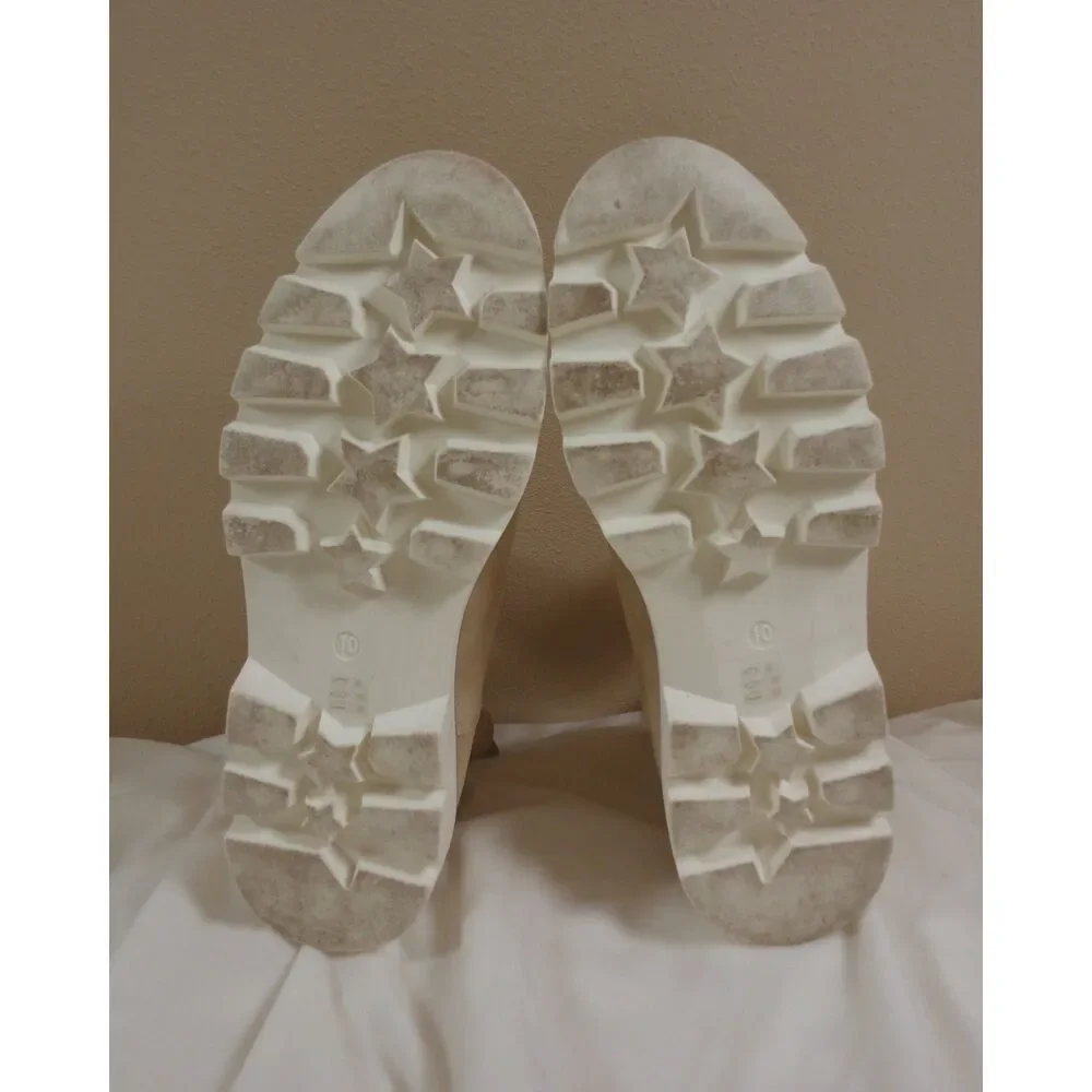 Chinese Laundry Beige Chelsea Lug Sole Ankle Boots Women's Size 10